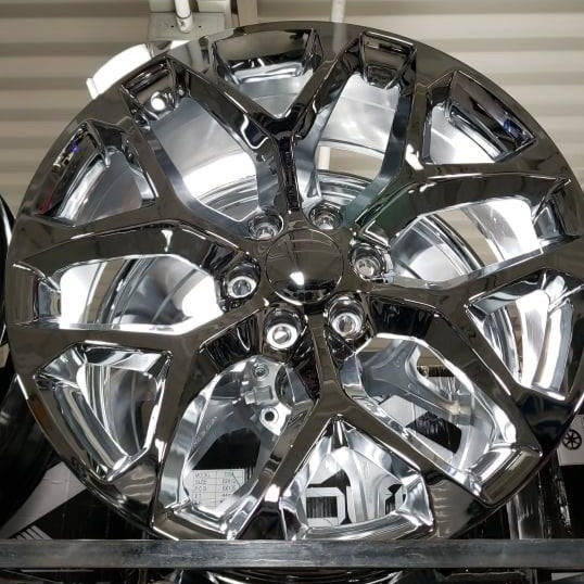 Rad Performance - 24 inch chrome snowflakes wrapped in 33