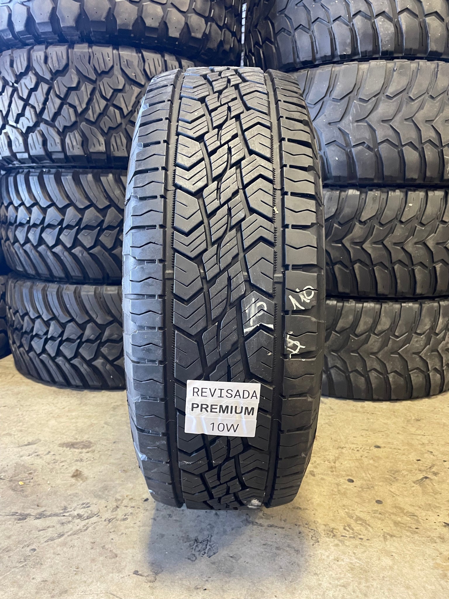 SINGLE 275/65R18 Continental Terrain Contact 116 T SL - Premium Used Tires