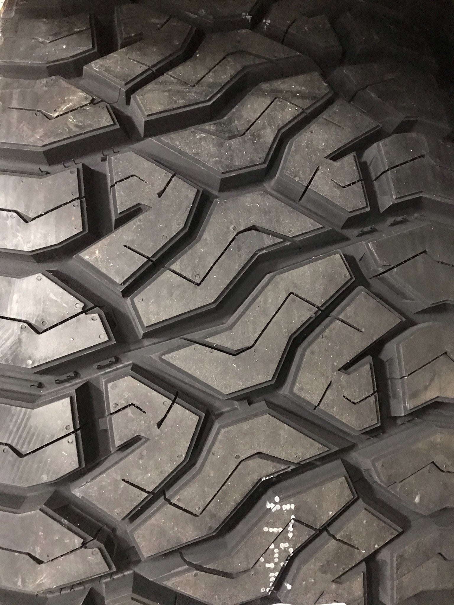 35x12.50R26 LT Venom Power Terra Hunter R/T+